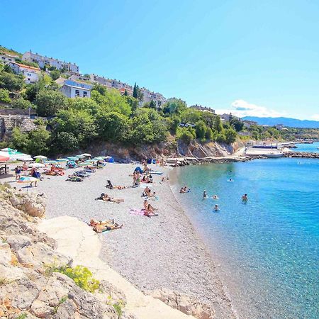 Studio Apartman Grga Senj  Buitenkant foto
